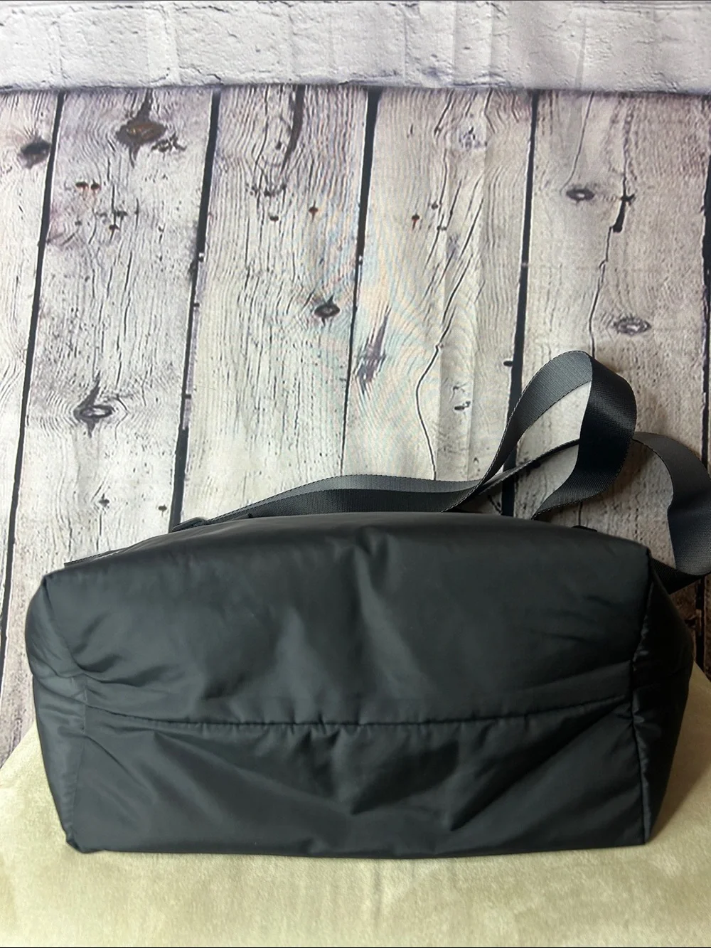 Adidas Puffer Tote, excellent condition